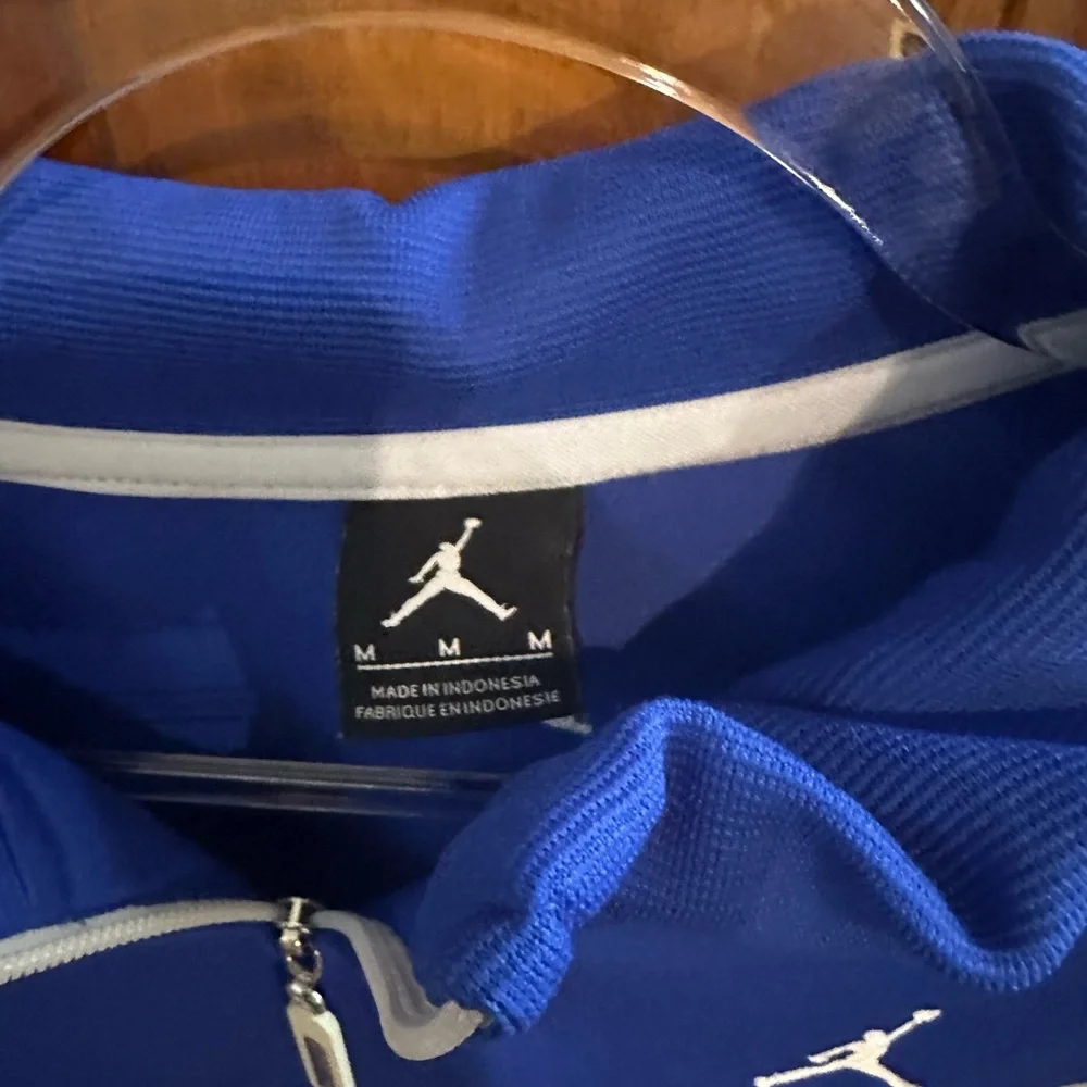 Jordan Royal Blue and White Zip-Up Jacket - Picture 6 of 9